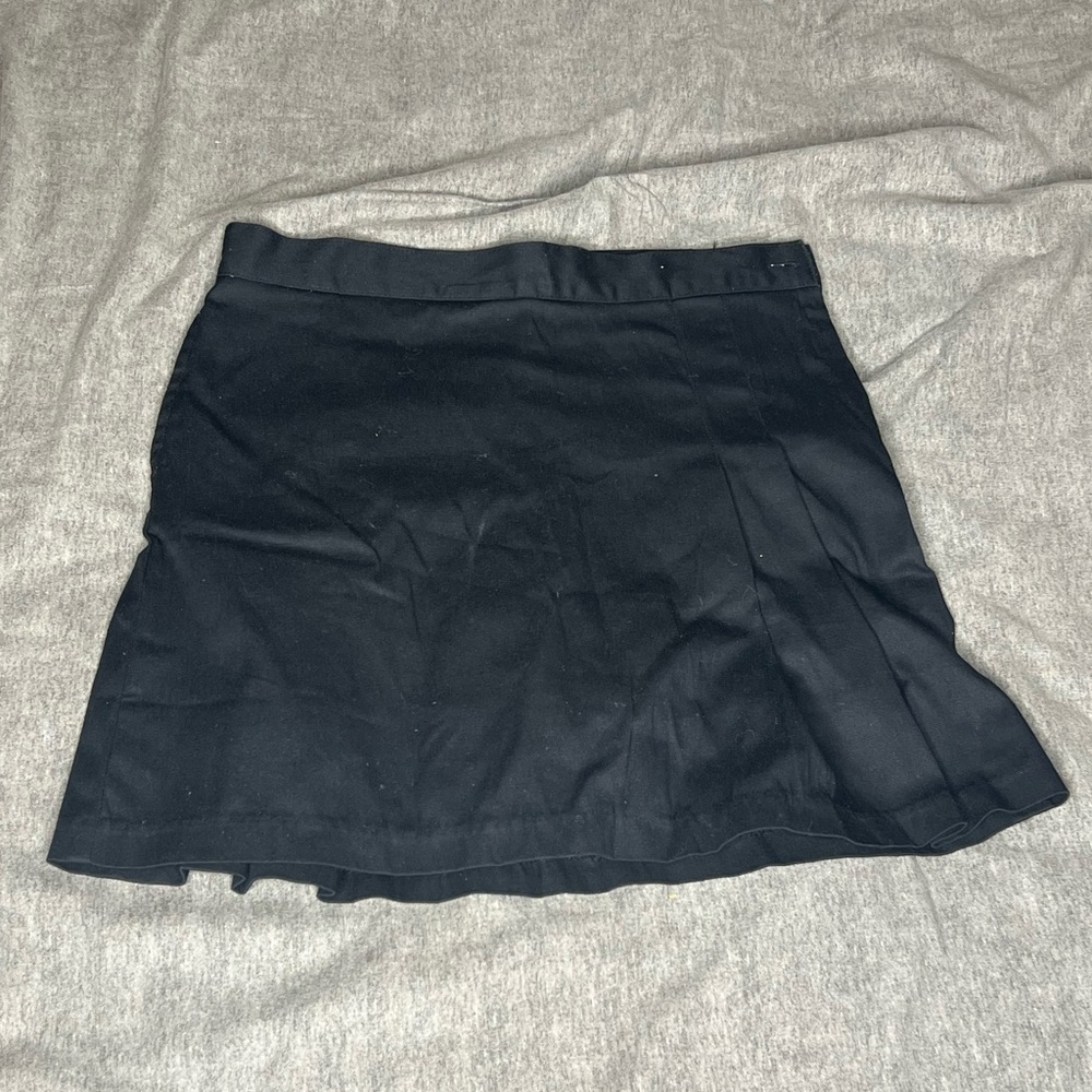 Uniform skort black size 12 1/2